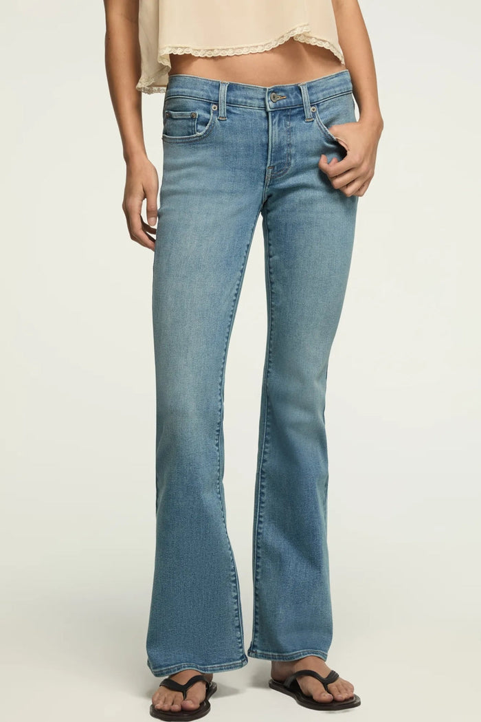 [156739-430] WOMENS LUCKY BRAND MID RISE SWEET FLARE - DREAMER'S DRIFT WASH rubbersoled