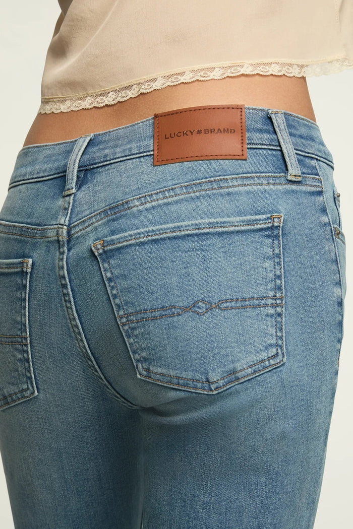 [156739-430] WOMENS LUCKY BRAND MID RISE SWEET FLARE - DREAMER'S DRIFT WASH rubbersoled