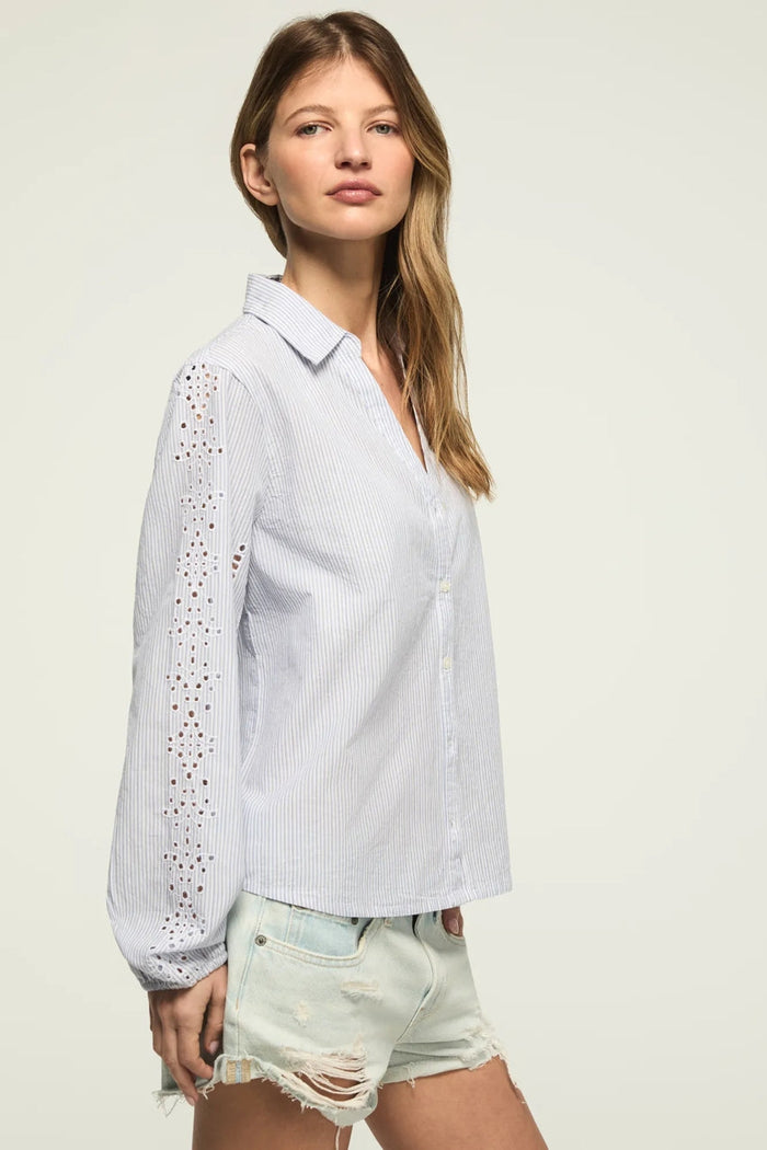 [157841-420] WOMENS LUCKY BRAND CUTWORK LONG SLEEVE BUTTON DOWN - BLUE STRIPE rubbersoled