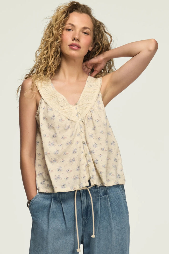 [157876-100] WOMENS LUCKY BRAND LACE YOKE V NECK TOP - CREAM FLORAL rubbersoled