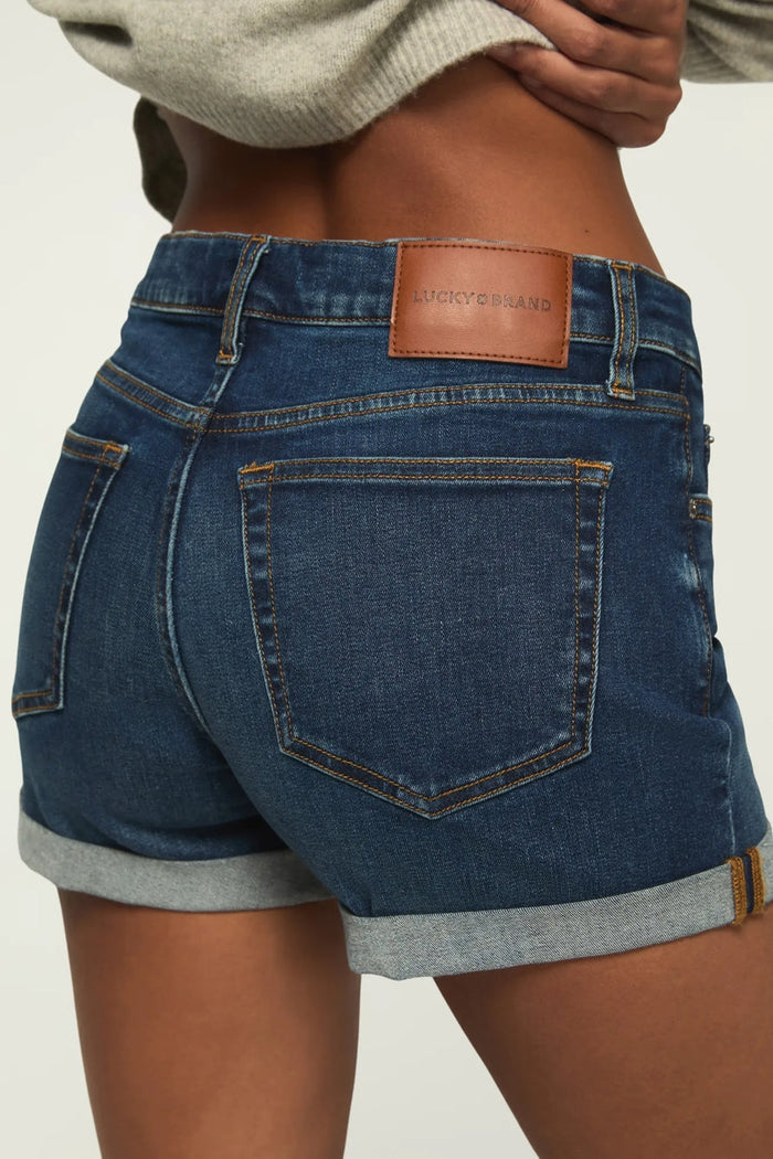 [163333-410] WOMENS LUCKY BRAND MID RISE AVA SHORT - NIGHT CAFE ROLLED WASH rubbersoled