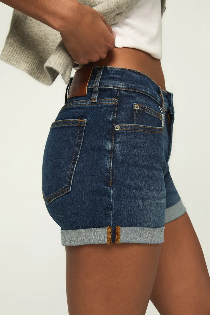[163333-410] WOMENS LUCKY BRAND MID RISE AVA SHORT - NIGHT CAFE ROLLED WASH rubbersoled