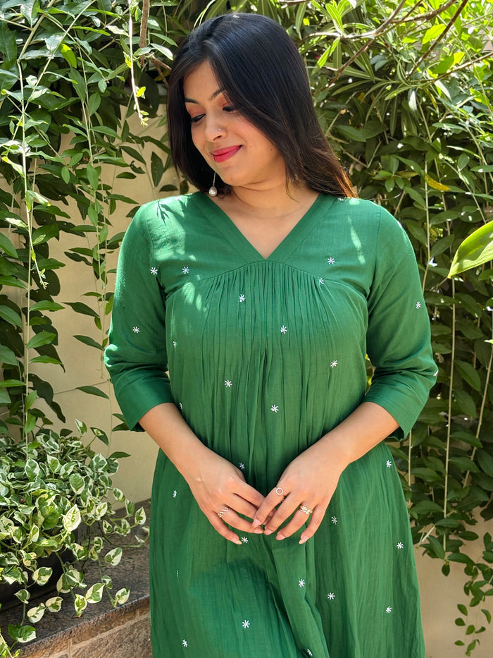 Green mul cotton Alia cut kurti with floral thread embroidery detailings MBS-862