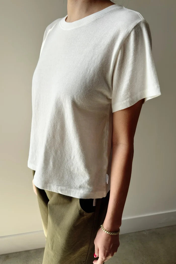 Airy Darling Tee (Vintage White)