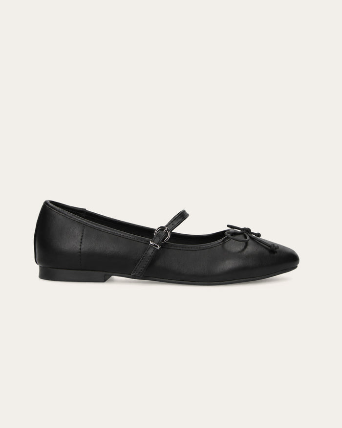 Ballerina Clara nero con cinturino - vegan