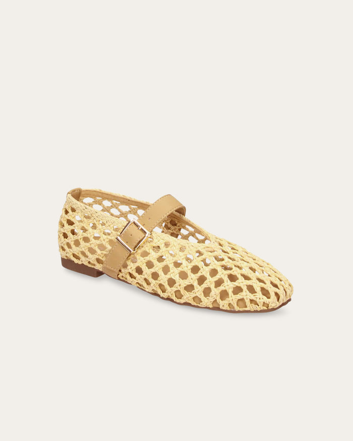 Ballerina Mila beige traforata con cinturino - vegan