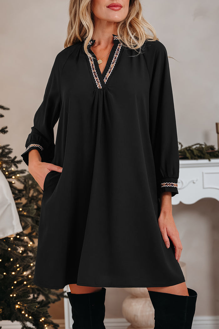Black Contrast Trim V Neck Bracelet Sleeve Shift Mini Dress Shewin