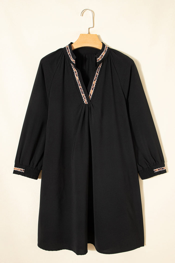 Black Contrast Trim V Neck Bracelet Sleeve Shift Mini Dress Shewin