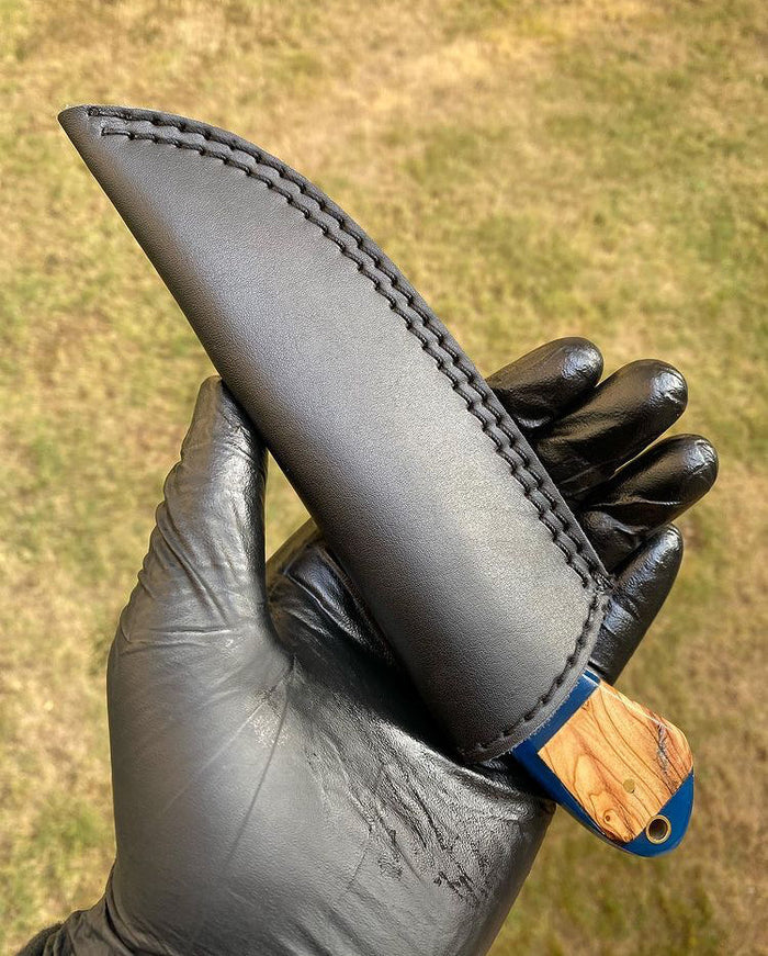Camping knife Handmade Damascus Steel Hunting Knife cskforged