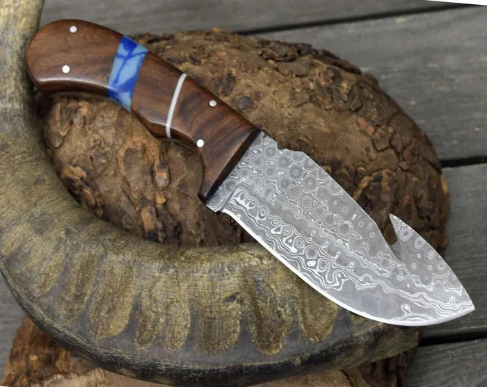 CAPTAIN PERSONALIZED KNIFE WITH EXOTIC ROSEWOOD AND TURQUOISE HANDLE cskforged
