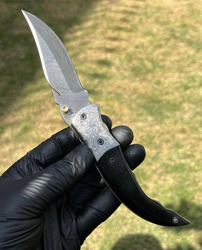 Custom Handmade Damascus steel Blade EDC Folding Pocket Knife cskforged