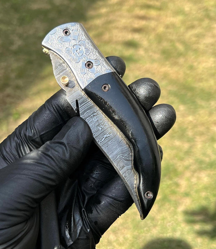 Custom Handmade Damascus steel Blade EDC Folding Pocket Knife cskforged