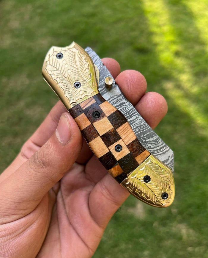 Custom Handmade Damascus steel Tanto Blade EDC Folding Pocket Knife cskforged