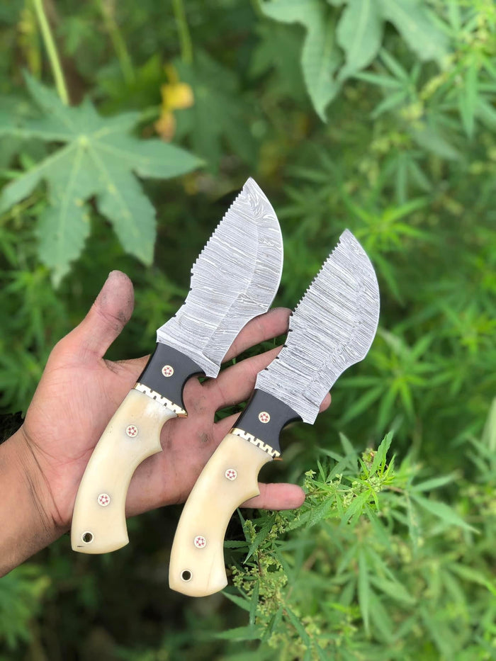 Custom Handmade Tom Brown Knife – 10" Damascus Steel Blade cskforged