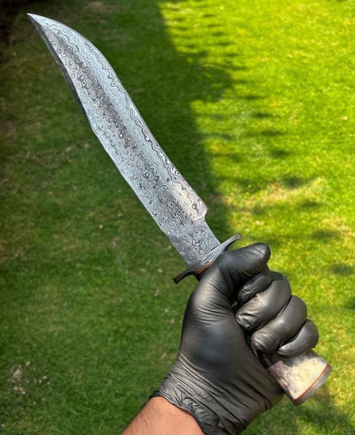 Custom Made Damacus Steel Camping Knife cskforged