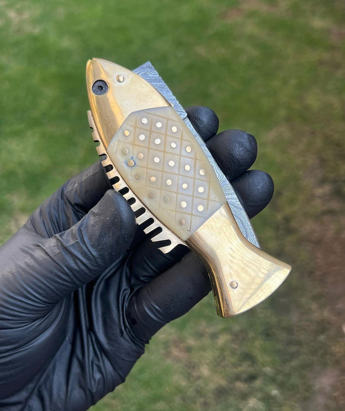 Damascus Steel Blade Fish Shape Pocket Folding knife cskforged