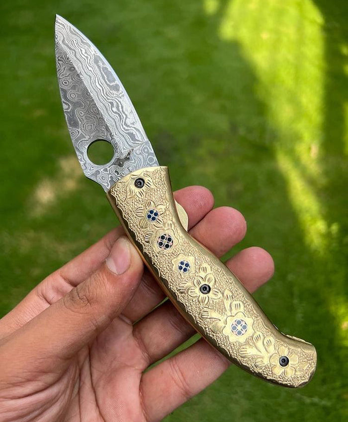DAMASCUS STEEL FOLDING POCKET KNIFE WITH ENGRAVED BRASS HANDLE 8" CUSTOM KNIVES cskforged