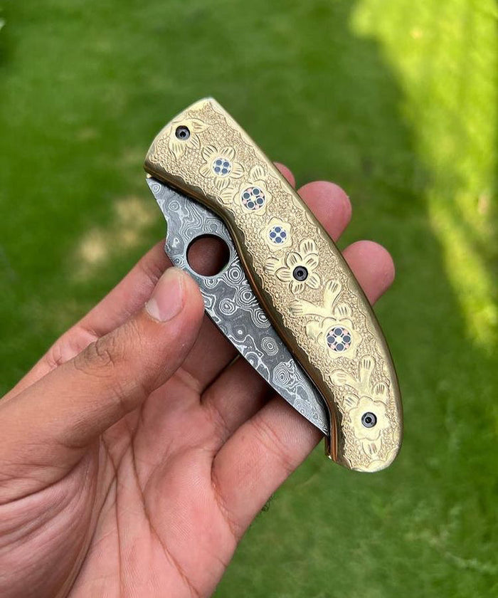 DAMASCUS STEEL FOLDING POCKET KNIFE WITH ENGRAVED BRASS HANDLE 8" CUSTOM KNIVES cskforged