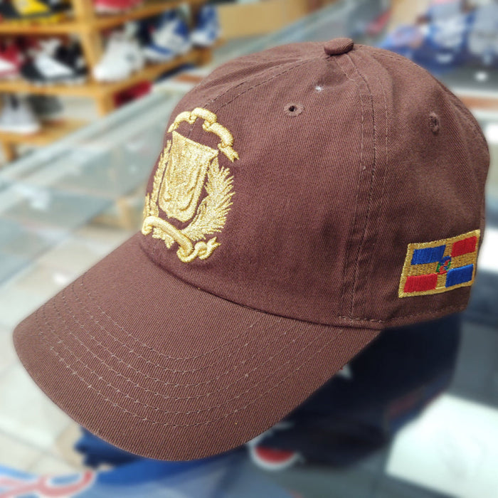 Escudo Republica Dominicana - Dominican Shield Brown / Metallic Gold Color Dad Hat Peligro Sports
