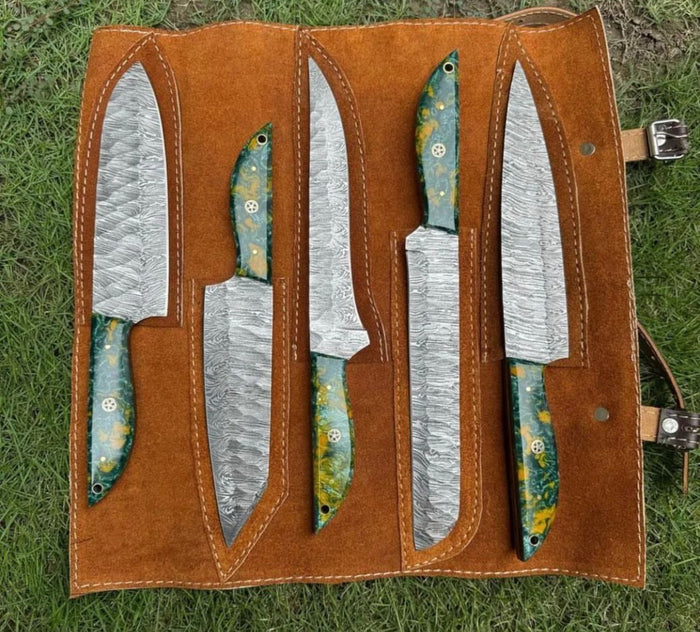 Exquisite 5-Piece Handmade Damascus Steel Chef's Knife Set cskforged