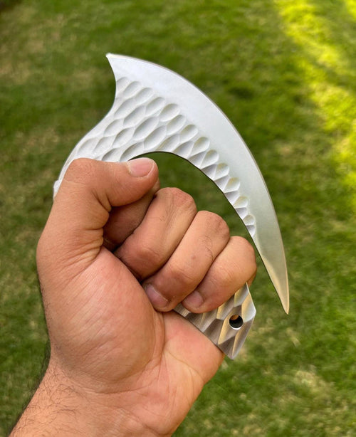 "Exquisite Handforged D2 Steel Ulu Knife cskforged