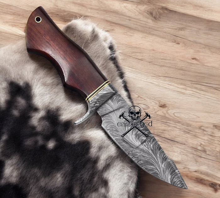 Feather Damascus Bobcat Hunting Knife cskforged