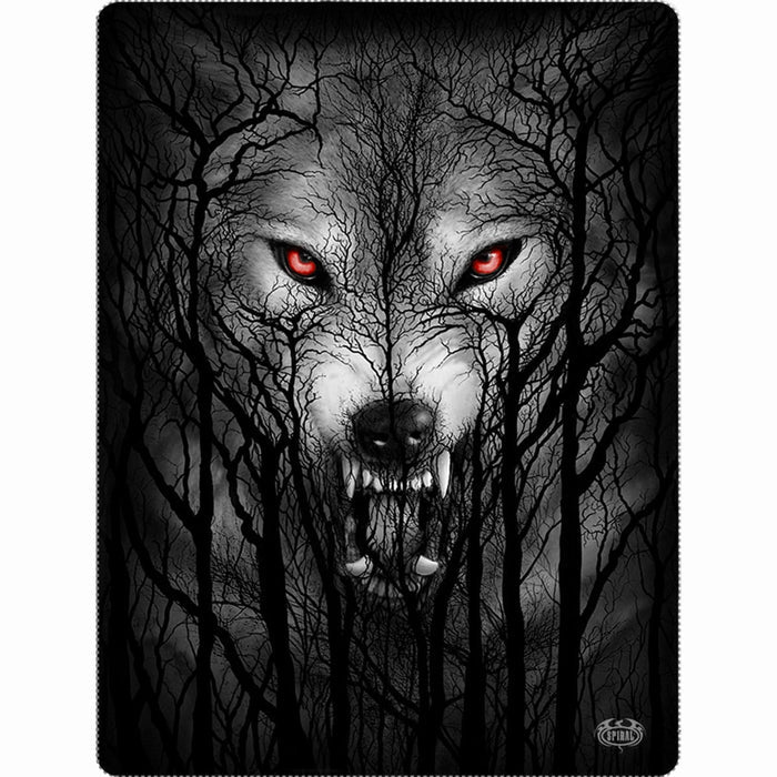 FOREST WOLF - Fleece Blanket with Double Sided Print Spiral USA