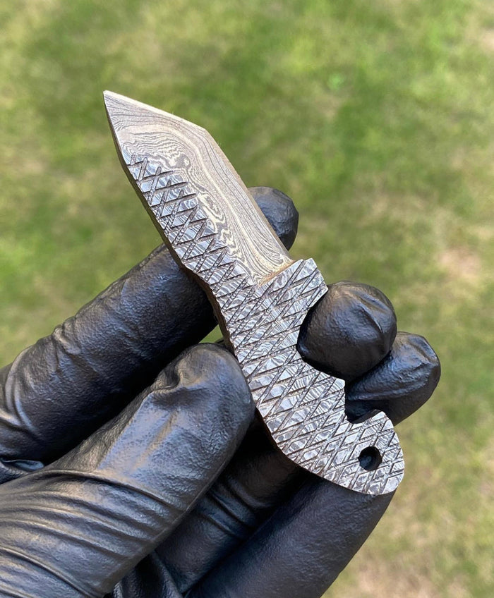 Full Tang Damascus knife cskforged