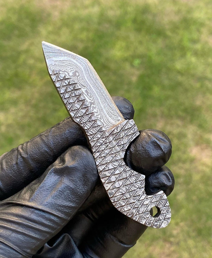 Full Tang Damascus knife cskforged