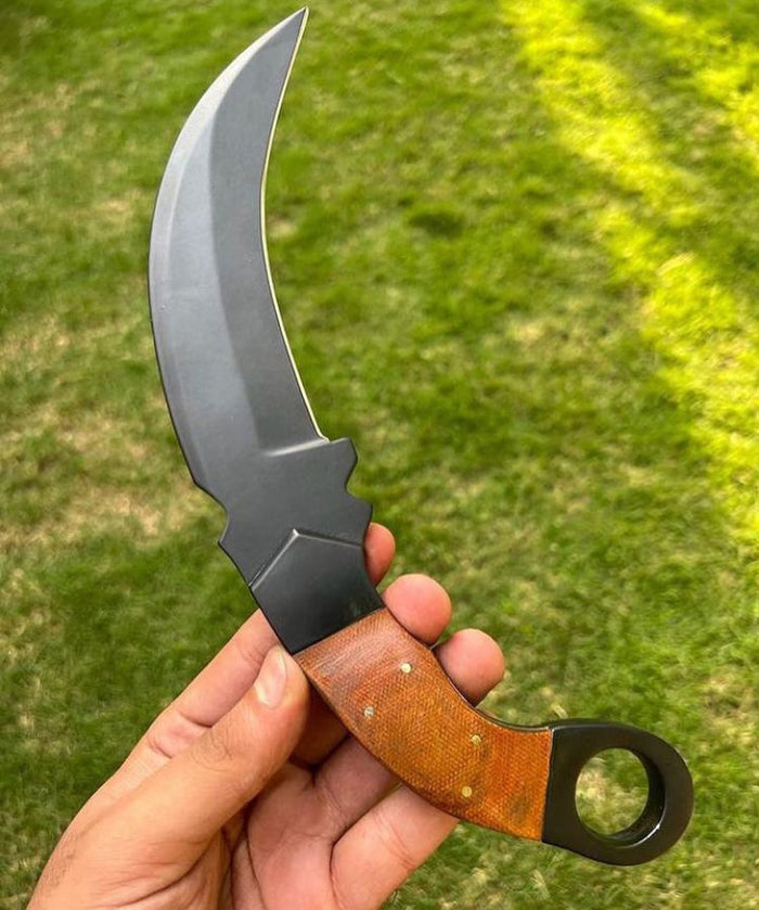 Handmade D2 steel Black Coated Ring Tail karambit knife cskforged