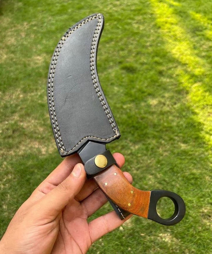 Handmade D2 steel Black Coated Ring Tail karambit knife cskforged