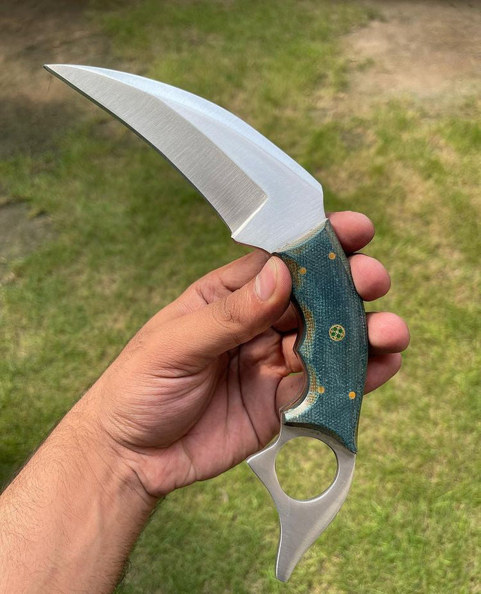 Handmade D2 steel karambit knife cskforged