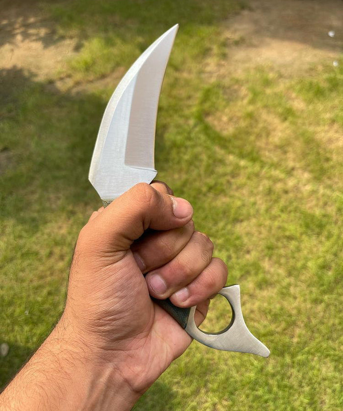 Handmade D2 steel karambit knife cskforged