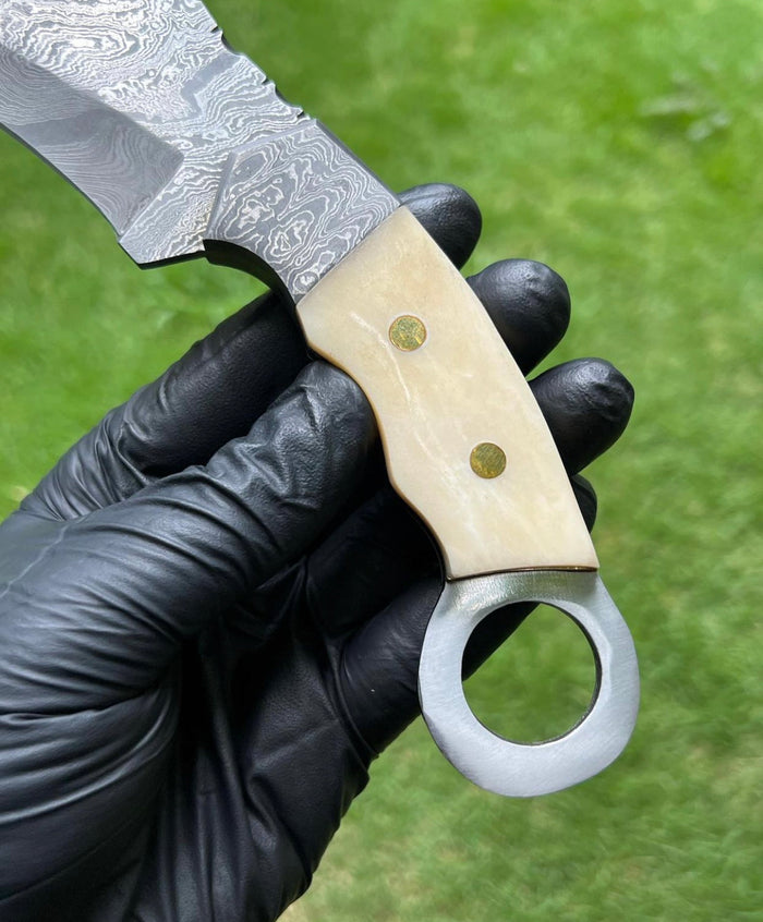 Handmade Damascus karambit knife cskforged