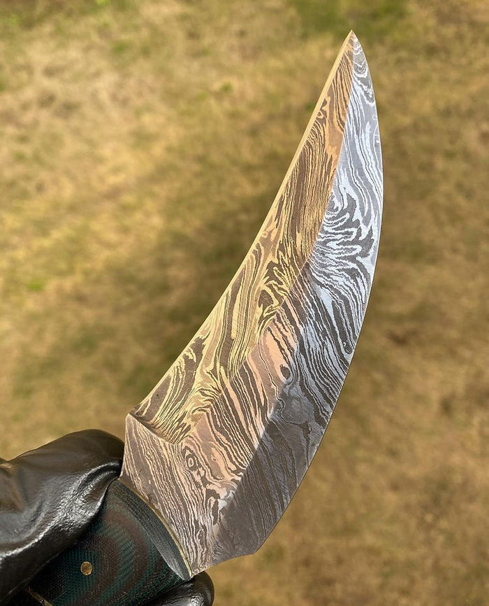 Handmade Damascus steel karambit knife cskforged