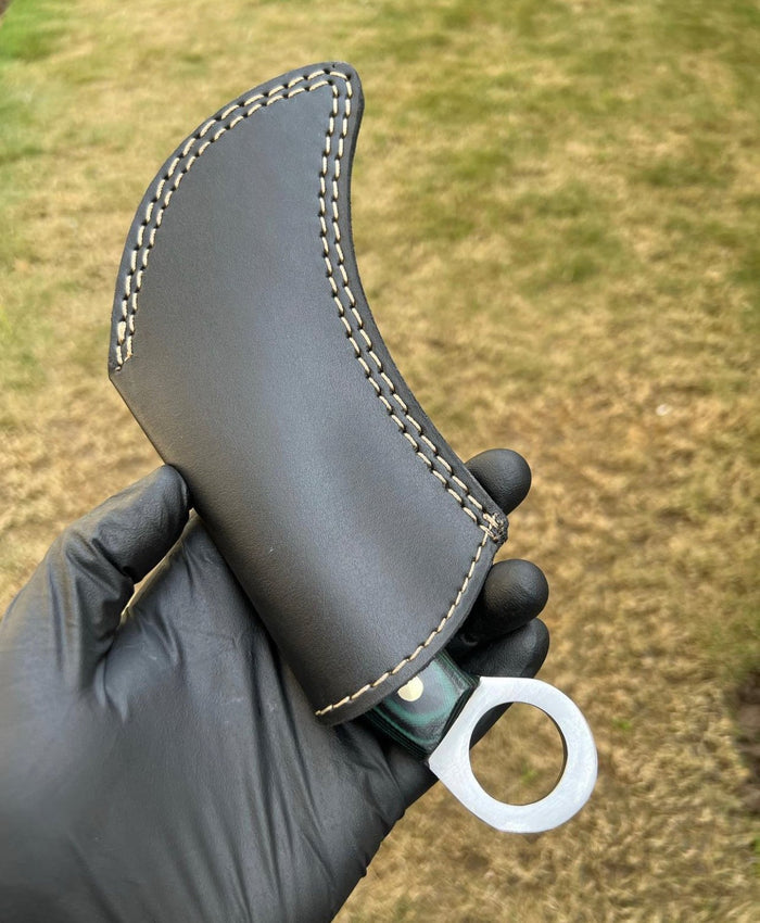 Handmade Damascus steel karambit knife cskforged