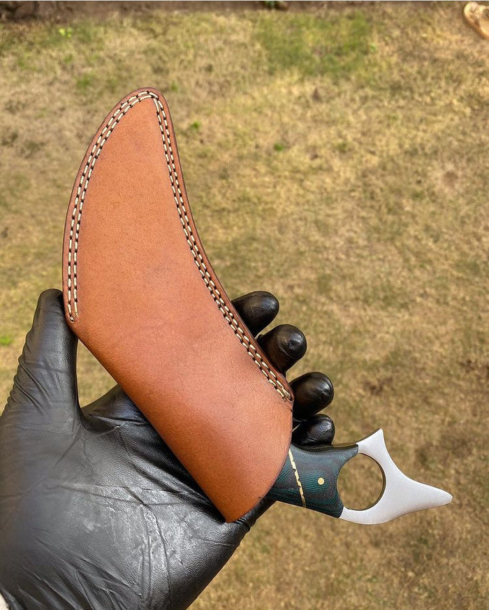 Handmade Damascus steel karambit knife cskforged