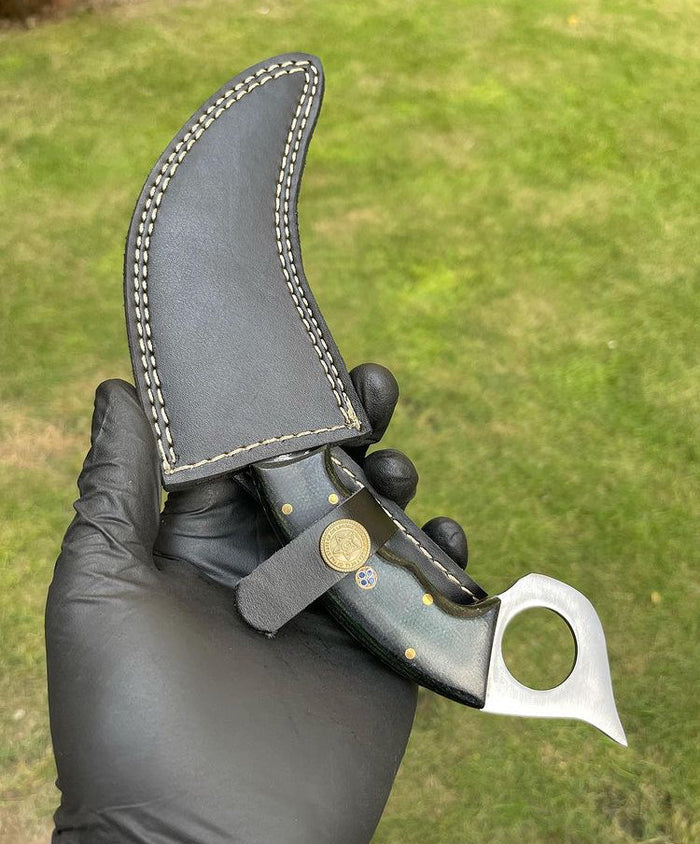 Handmade Damascus steel karambit knife cskforged