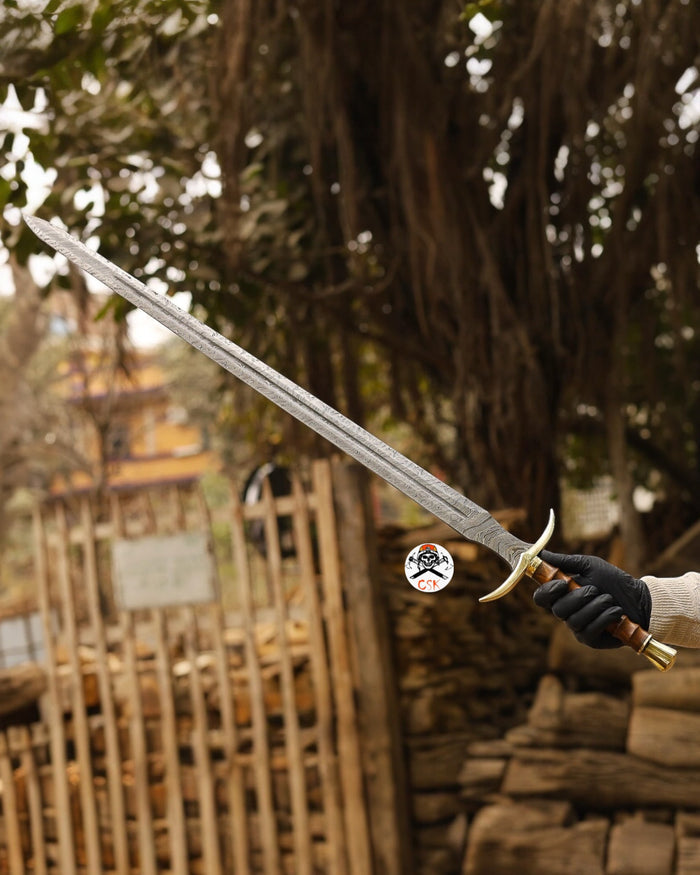Kingslayer Arming Sword with Damascus Blade & Brass Clip cskforged