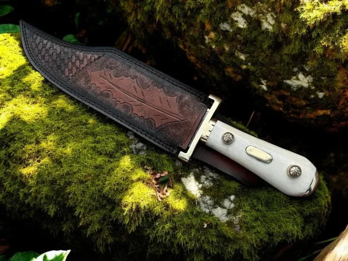Legendary Western Knife – Custom Handmade Damascus Steel Blade with Bone Handle cskforged