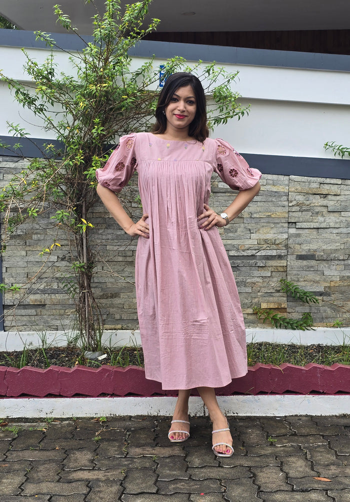 Mauve  shaded ultra soft mul cotton dress/kurti with cutworked sleeves and thread worked yoke MBS-420