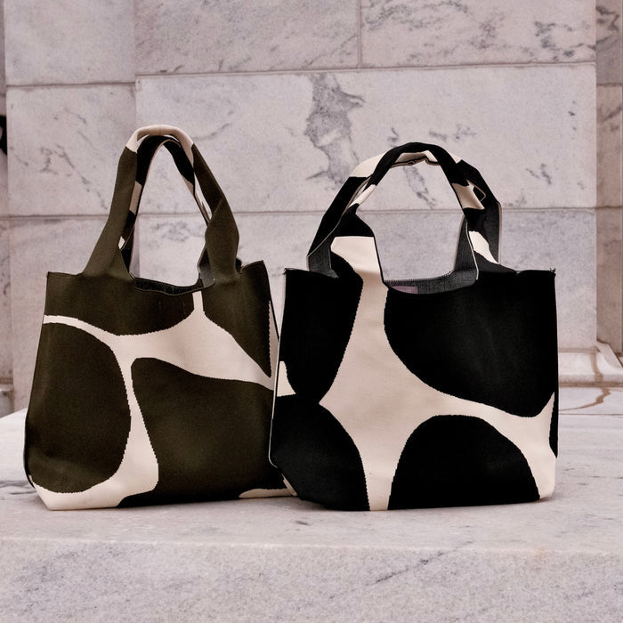 MOOdy Green Signature Tote A Bag Concept