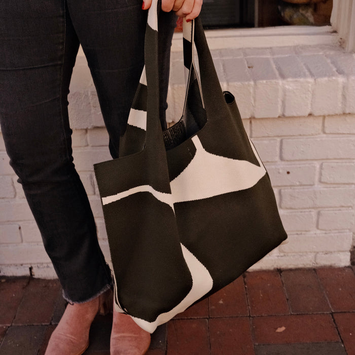 MOOdy Green Signature Tote A Bag Concept