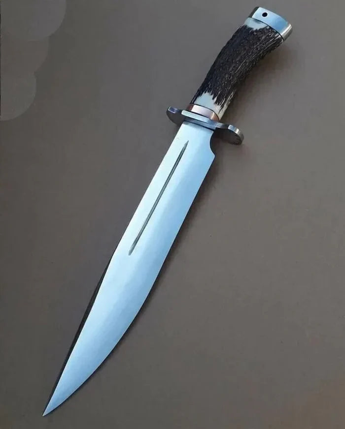 New Custom Handmade D2 Tool Steel Hunting Camping Knife with Stag Handle and Pure Leather Sheath cskforged