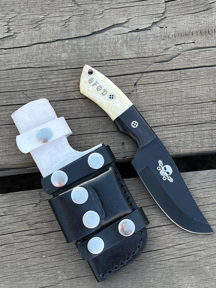 New Full Tang Custom Handmade J2 SteelBlack Coated Blade Hunting Knives cskforged