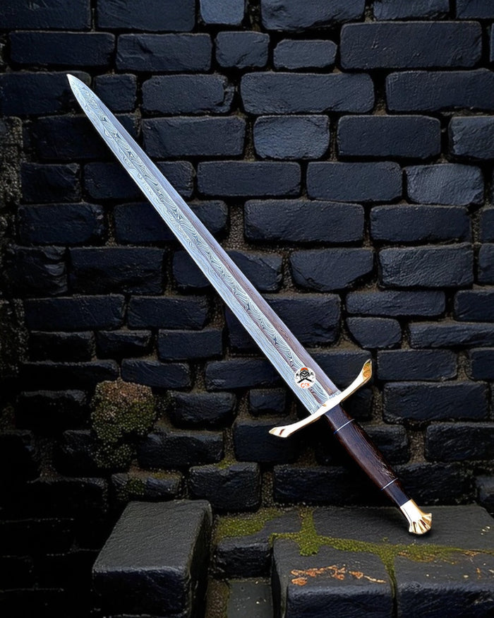 Obsidian Vow – Damascus Steel Warrior Sword with Brass Guard & Wooden Grip cskforged