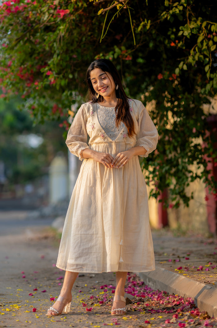 Off white soft Kota checks kurti with hacoba and thread embroidered yoke MBS-533  **Ready to dispatch**