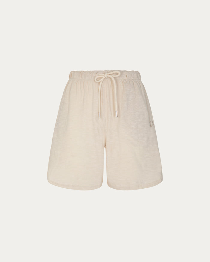 Pantaloncini larghi donna in elegante beige
