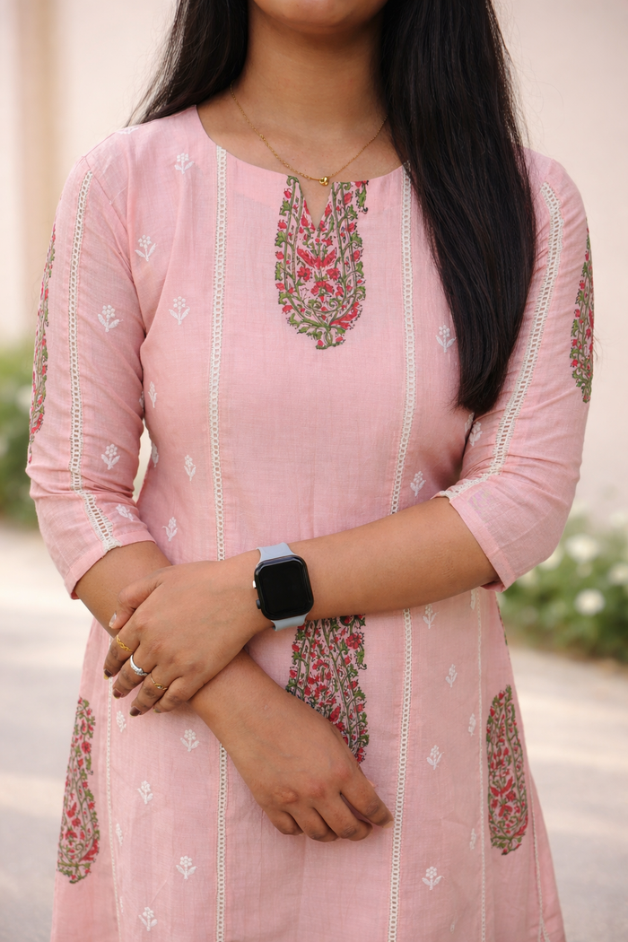 Peach shaded mul chanderi floral printed kurti with thread embroidery detailing MBS-855