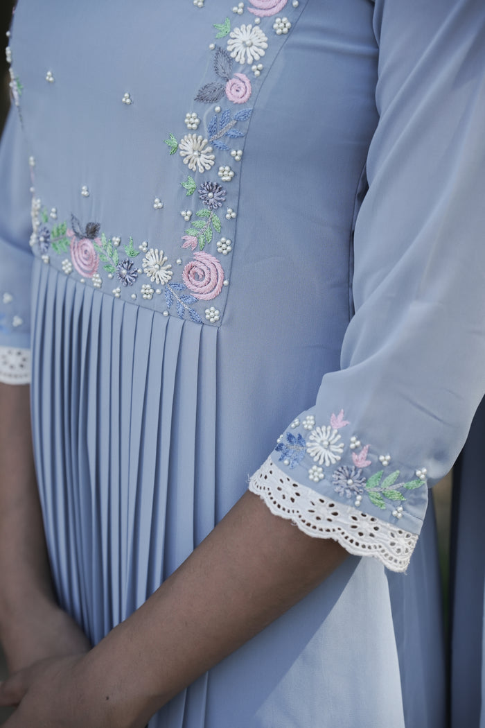 Powder blue shaded party wear georgette Aline kurti detailed with lace and thread embroidery with scalloped dupatta MBS-271